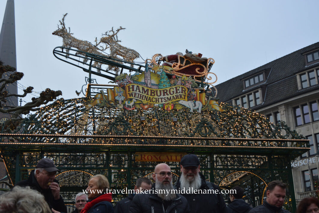 Roncali Christmas market at the Hamburg Rathaus